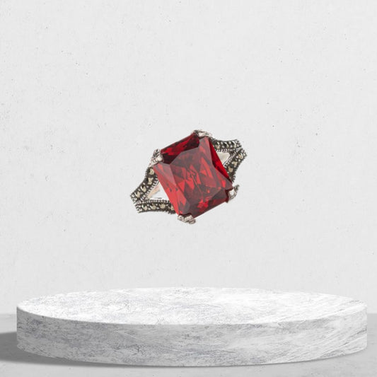 Silver 925 & Garnet stone - Mystic Alchemy 