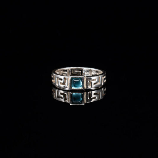 RING WITH AQUA MARINE STONE Mystic Alchemy